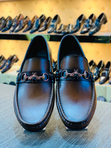 CLASSIC MAHOGANY LOAFERS