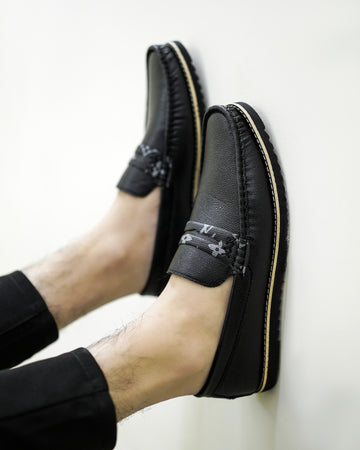 BLACK VR CHUNKY LOAFERS