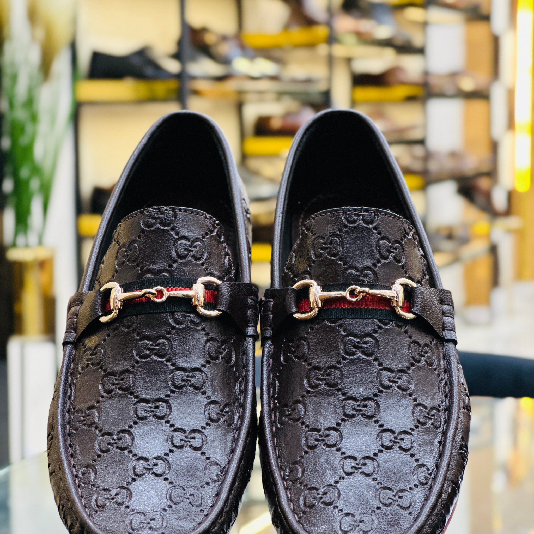 GU-CCI BROWN LOAFERS